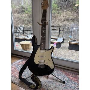 VINTAGE Peavey Raptor Plus EXP 1990s RARE Black Electric Guitar